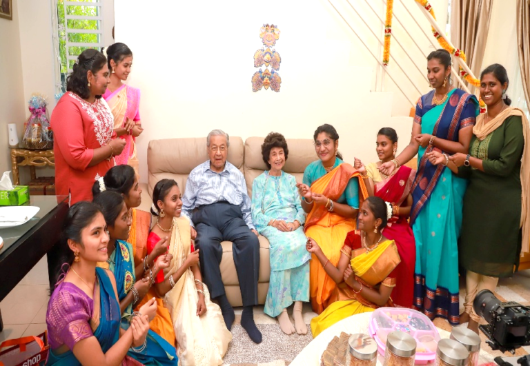 SSDI Deepavali Celebration with Tun Dr Mahathir and Tun Dr Siti Hasmah at Sri Saradha Devi Illam Malaysia