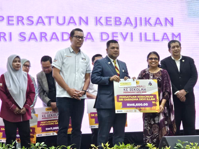 33 SSDI Children Receive RM200 Back-to-School Vouchers at Sri Saradha Devi Illam Malaysia